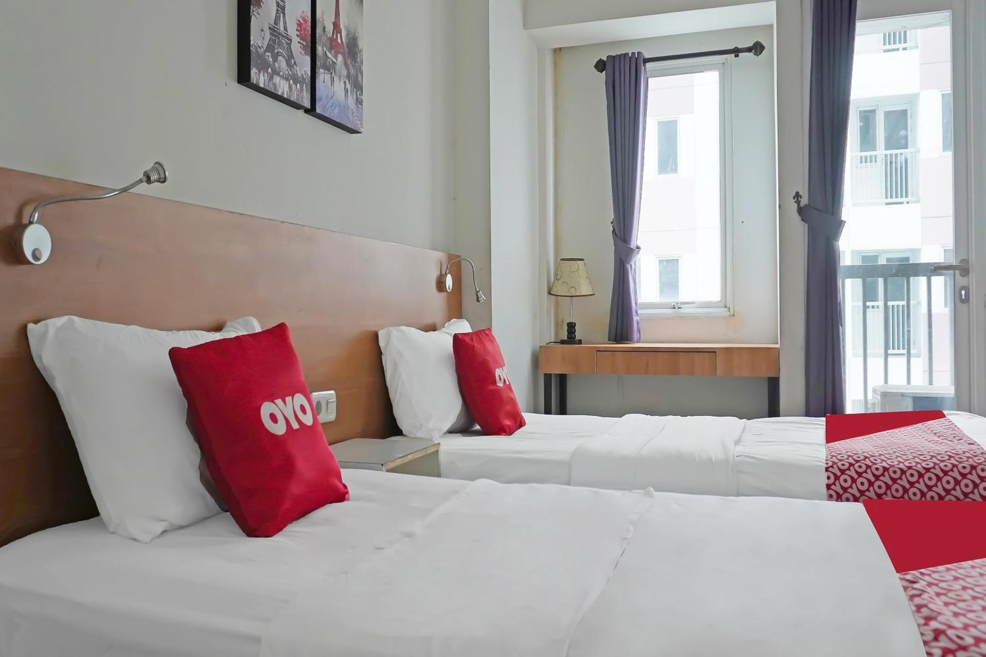 Oyo 90391 Gkitroom Karawang Bagian luar foto